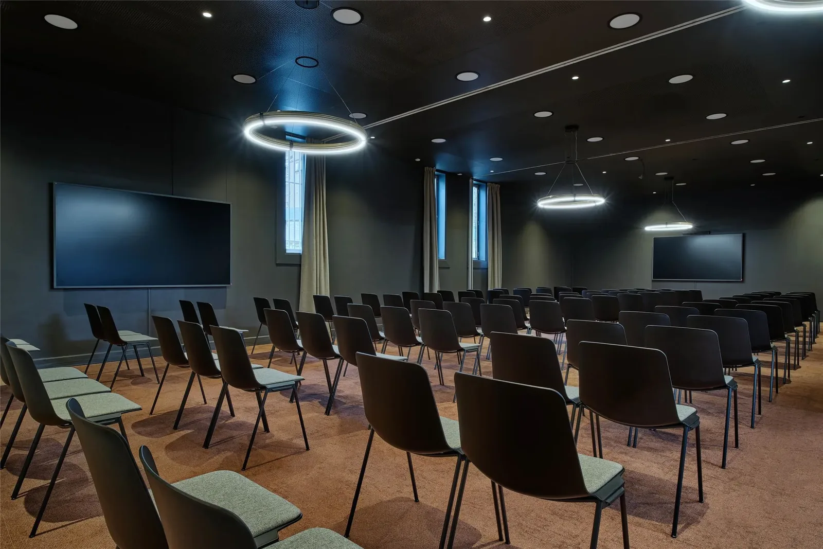 Campanile Prime Warsaw Airport